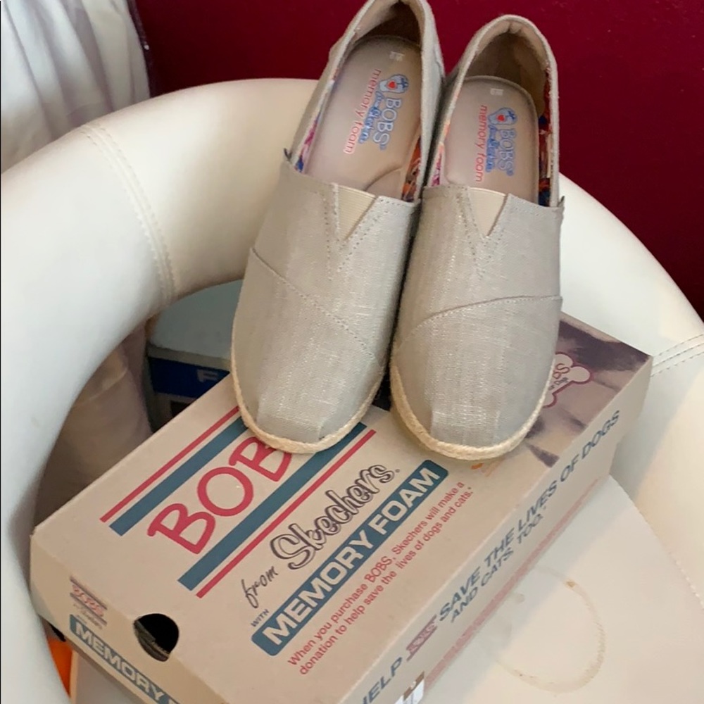 Nwot Skechers Bob’s
